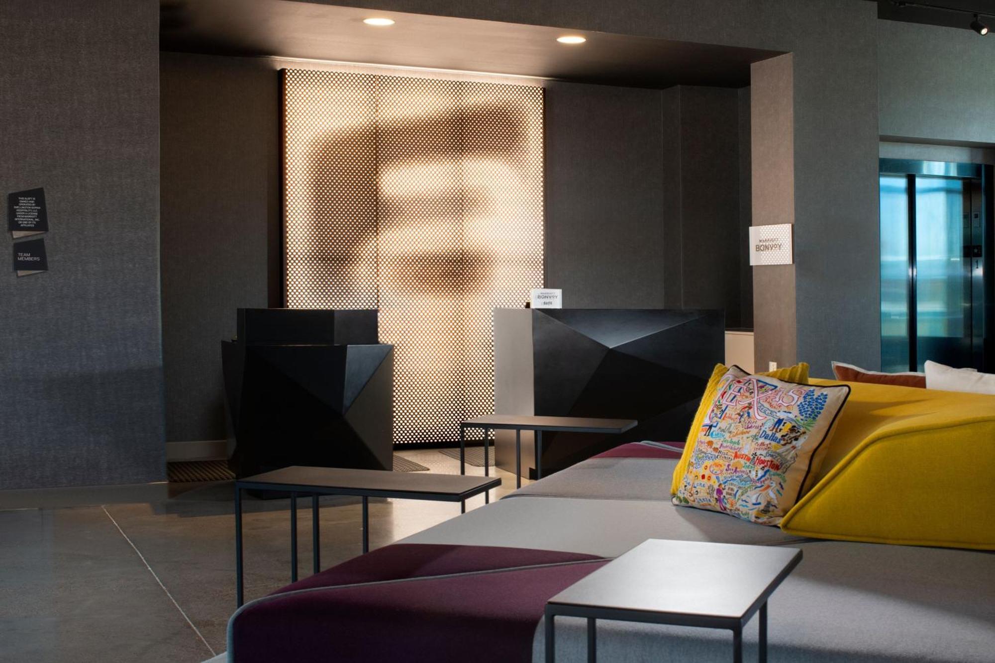 Aloft Mcallen Bagian luar foto